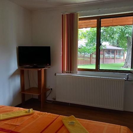 Bolyarski Stan Guest House Veliki Preslav Buitenkant foto